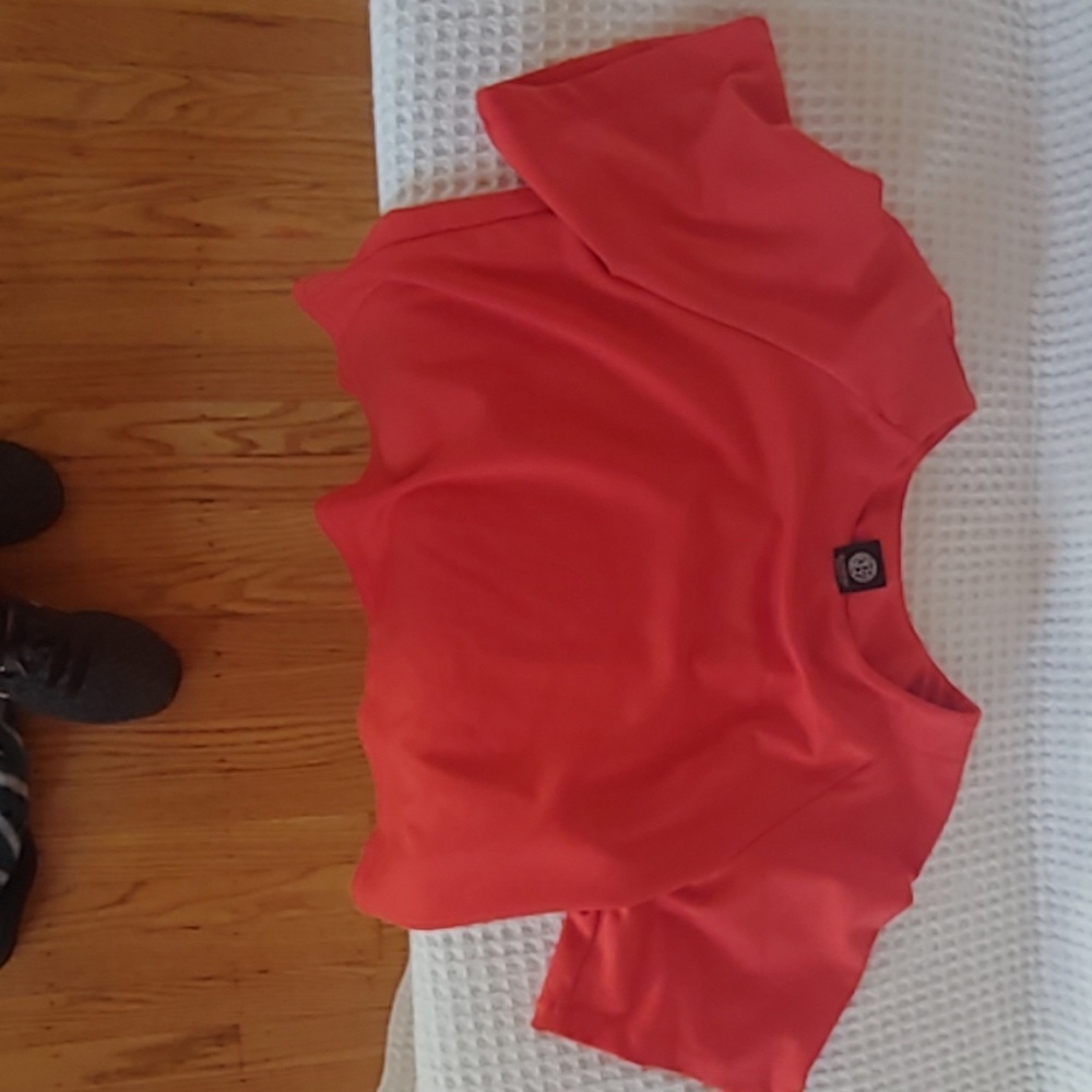 blouse - Picture 3 of 3
